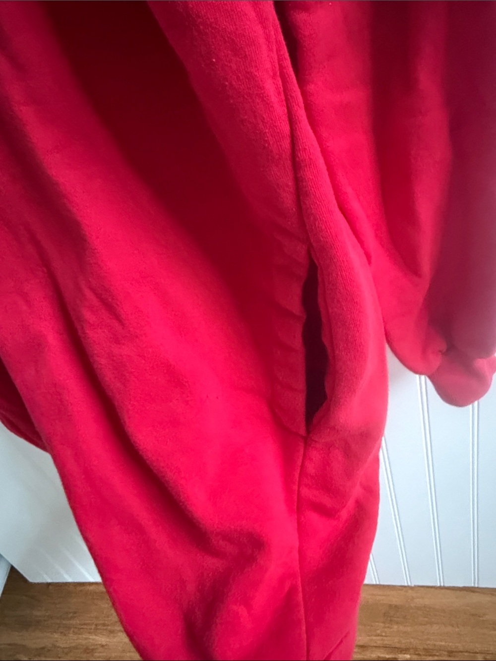 (347)Zenana Outfitters Red Crewneck Tunic Sweatshirt - Picture 3 of 5